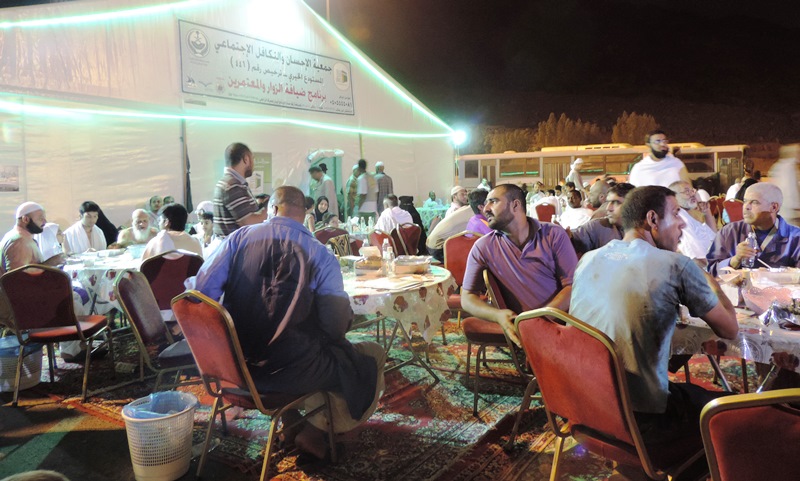 البنك الإسلامي يدعم برنامج إفطار صائم (وجبة ساخنة) بـ 1600 ذبيحة