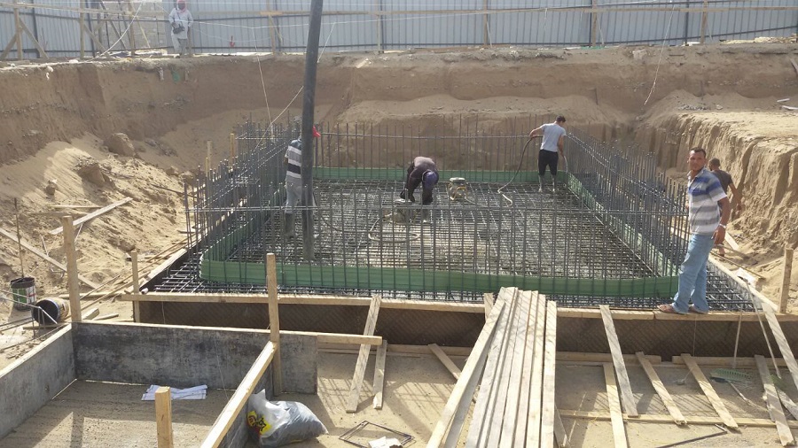 مدير عام "إحسان" يتفقد مشروع وقف الوسيق الخيري