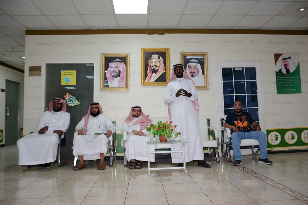 تأهيل 170 مضيفاً ومضيفة لتقديم  وجبات إفطار صائم داخل الحرم وساحته والخيمة الرمضانية