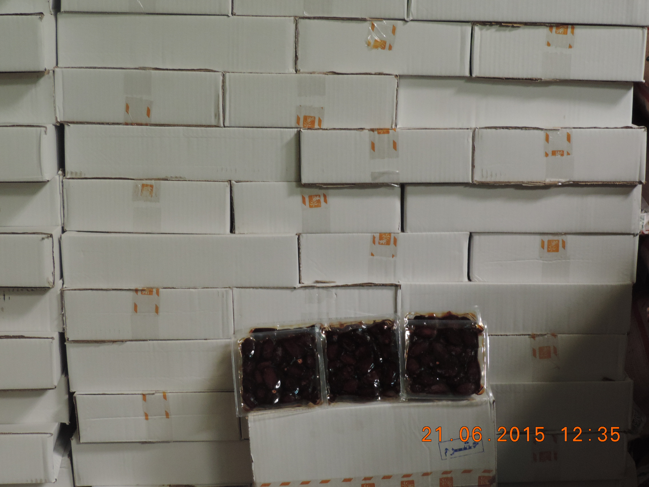 800 كرتون تمر خلاص من ورثة المشعل لإفطار صائم