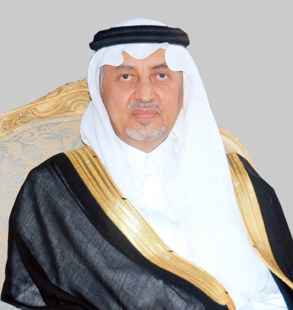 "الفيصل" يوجِّه بتوزيع 250 ألف وجبة سحور يوميًّا للزوار والمعتمرين