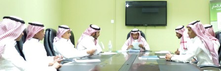 تدريب الطلاب على دراسة الحالات المستفيدة من الخدمات