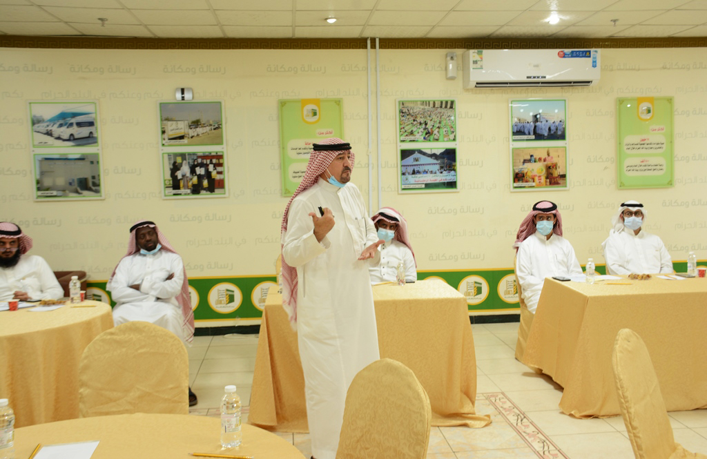 كيفية قياس رضا العميل .. دورة تستهدف العاملين بـ (إحسان)