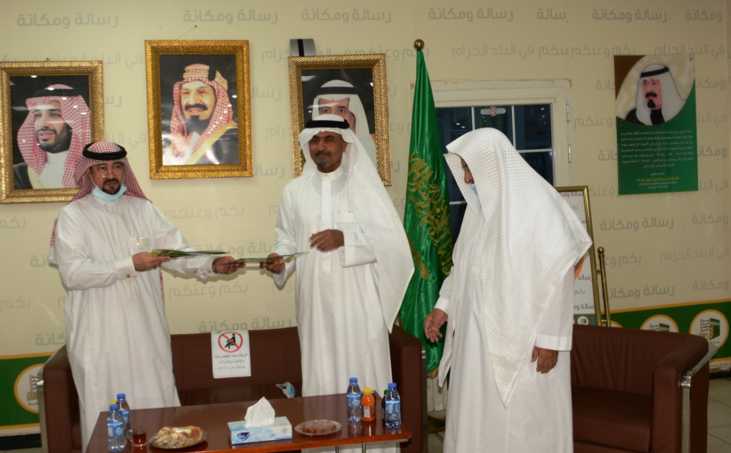 الزايدي يوقع عقد شراكة مع مؤسسة الجودة والتميز الدولية