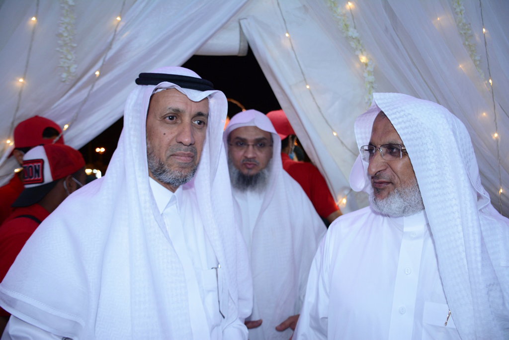الشاكري والنفيعي يقفان على جودة خدمات خيمة (إحسان) الرمضانية