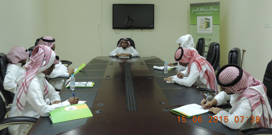 "إحسان" تستقبل 8 من طلاب جامعة أم القرى